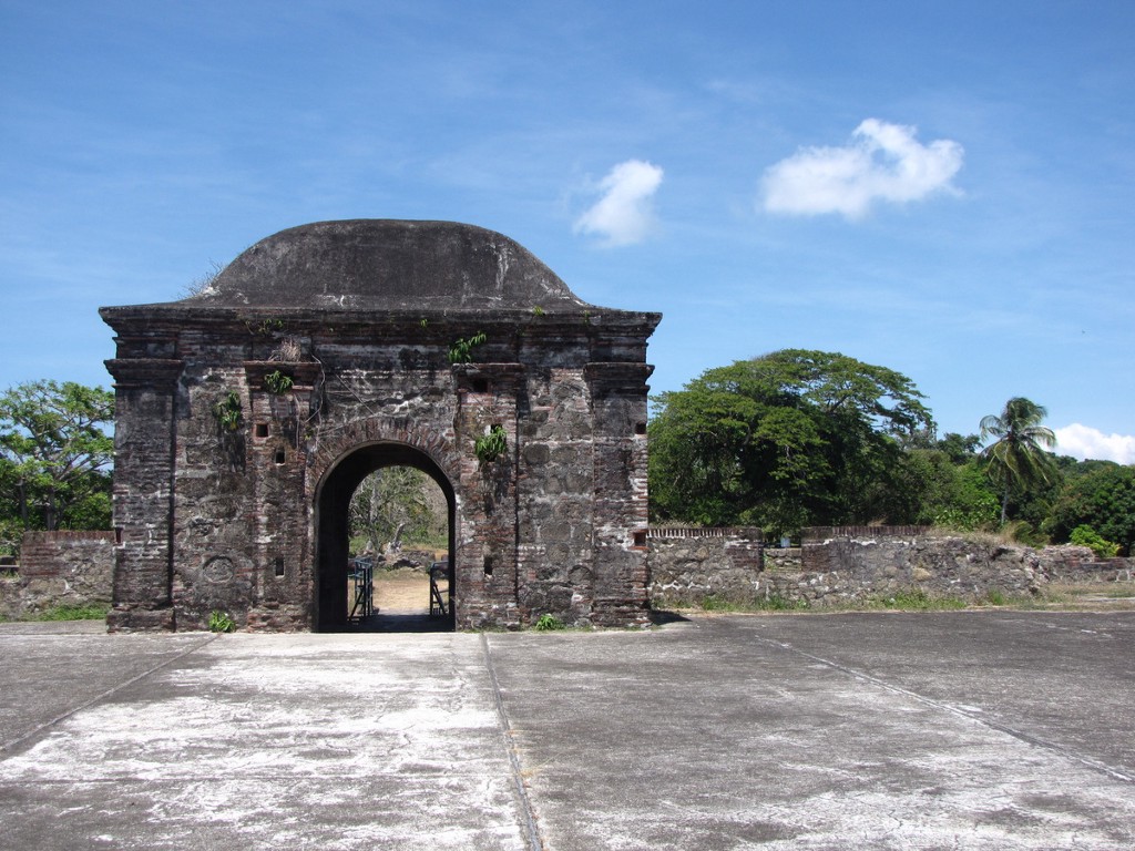 Architecture In Panama Image: Arches and columns reminiscent of 'quintessential Spanish architecture' are evident in this photo of a San Lorenzo Fort ruin.